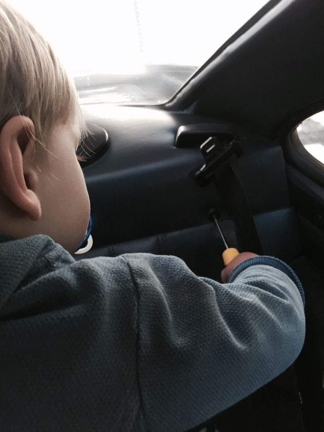 child seat anchor points in a 930 Air Cooled 911s PFA