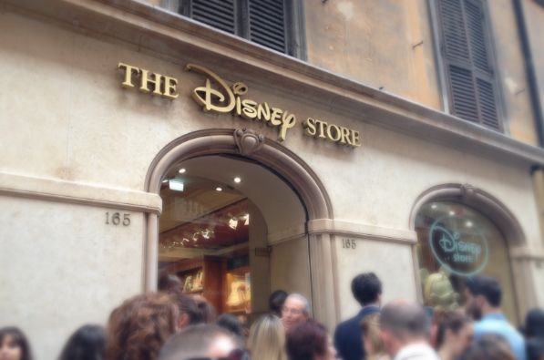 Disney Store Via del Corso Roma