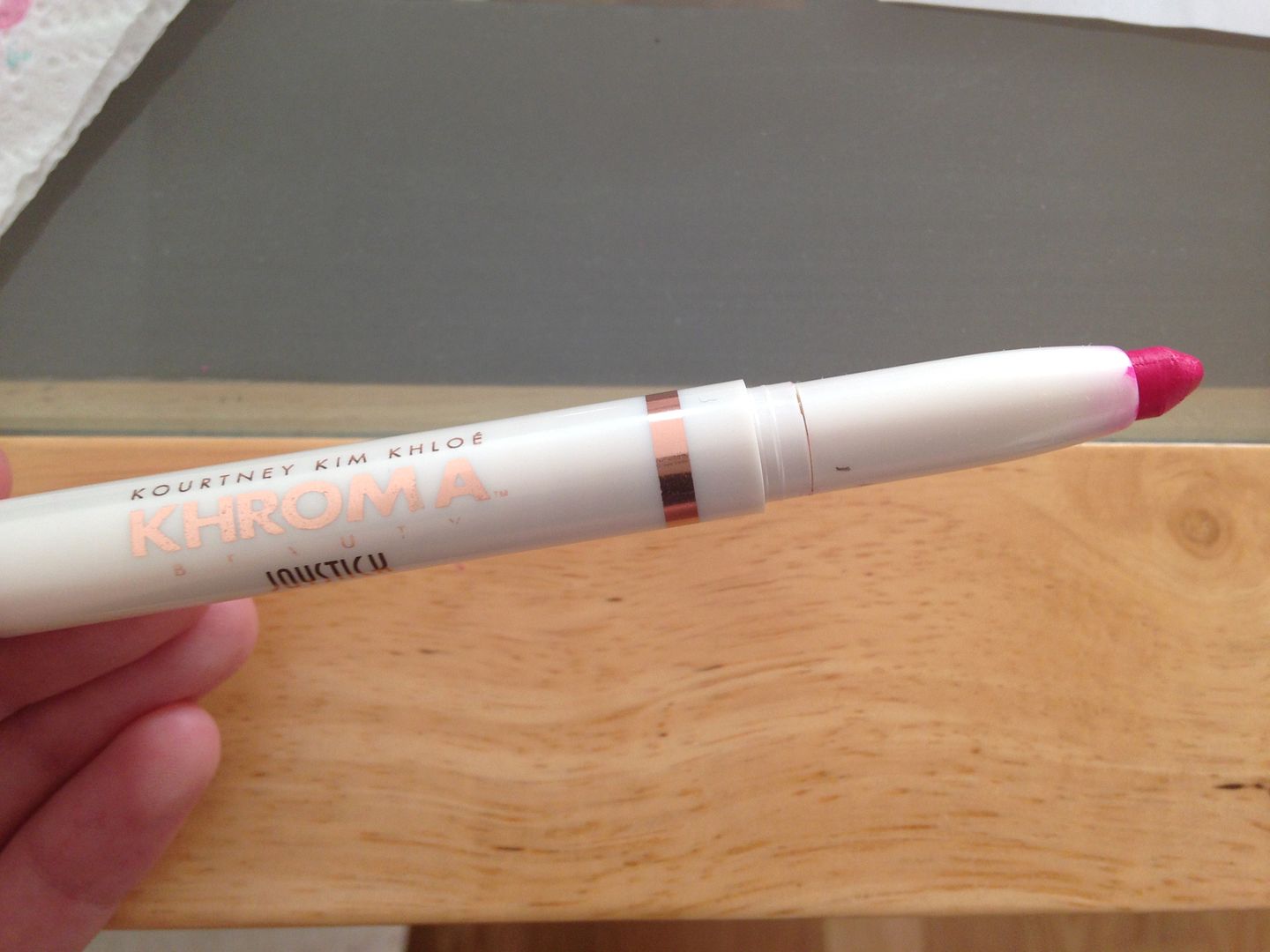 Kardashian Beauty Joystick Lip Pen Shocking Pink
