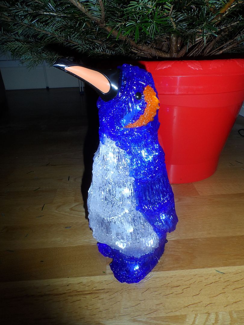 Christmas Light Up Penguin