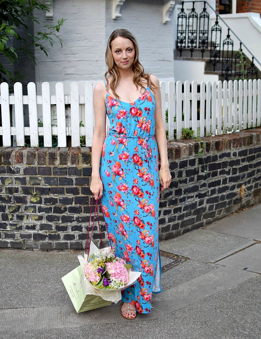 Oasis Floral Blue Maxi Dress | The LDN Diaries