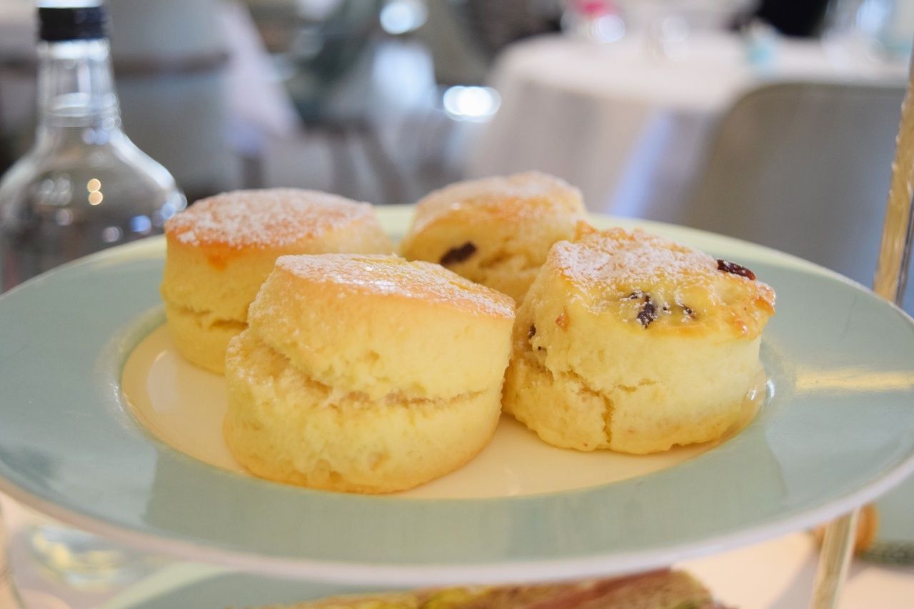 Scones at Fortnum and Mason afternoon tea