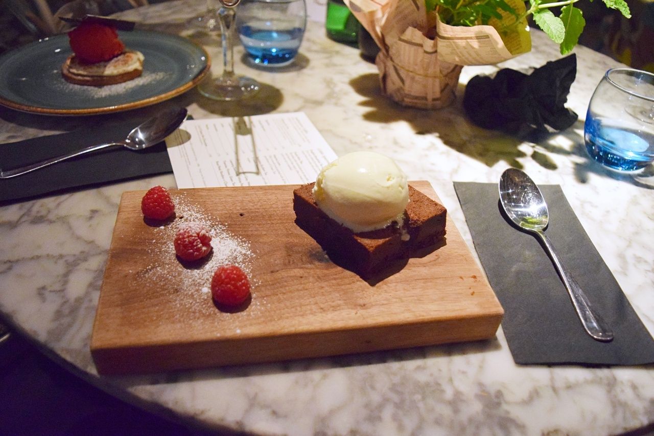 Hot chocolate brownie and ice cream