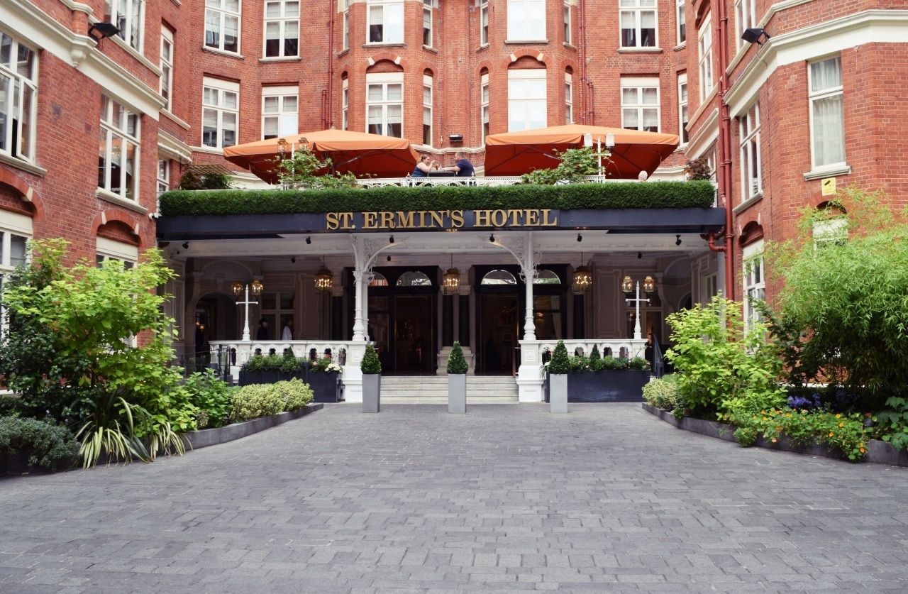 St Ermins Hotel London