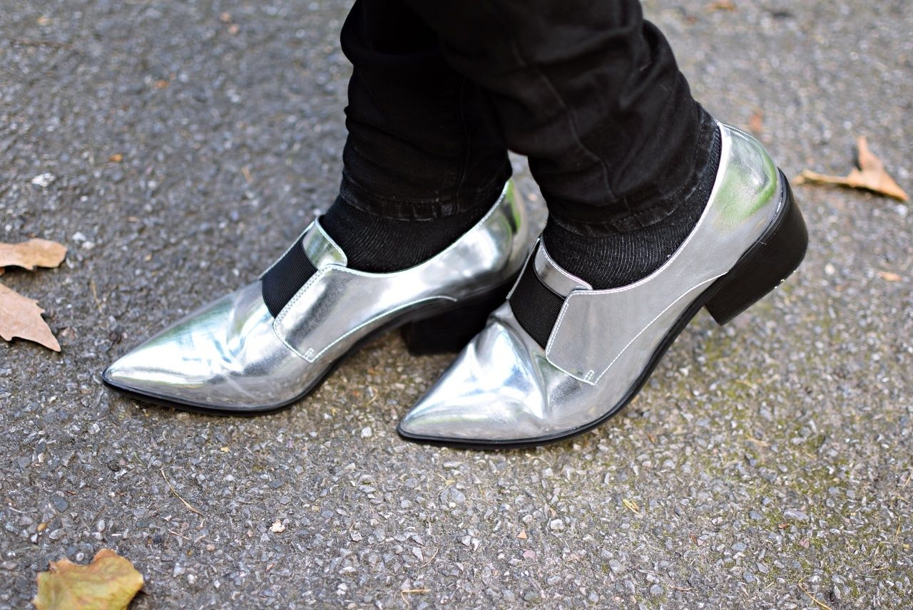 ASOS silver pointed flats with heel | The LDN Diaries