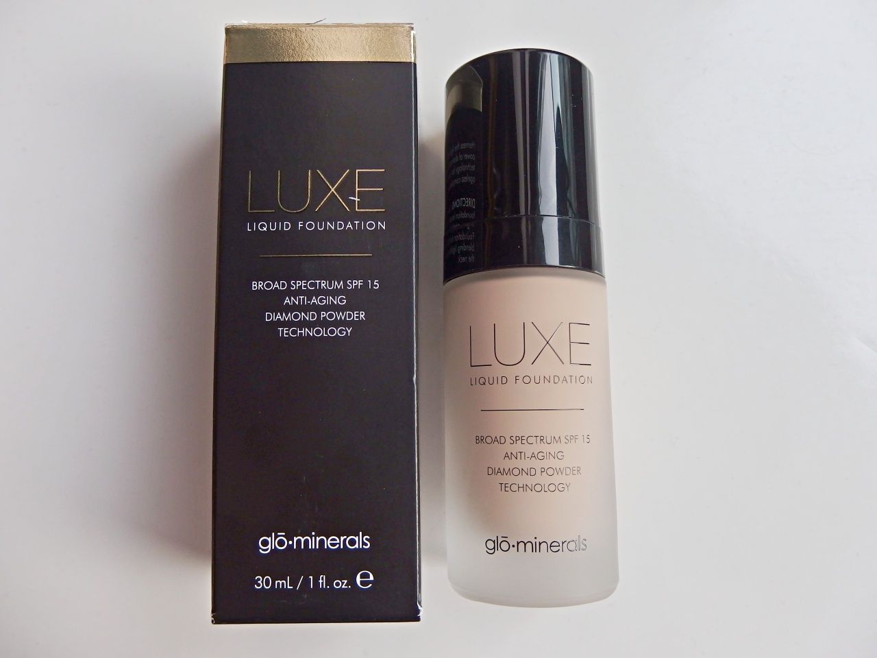 Glominerals Luxe Liquid Foundation Review