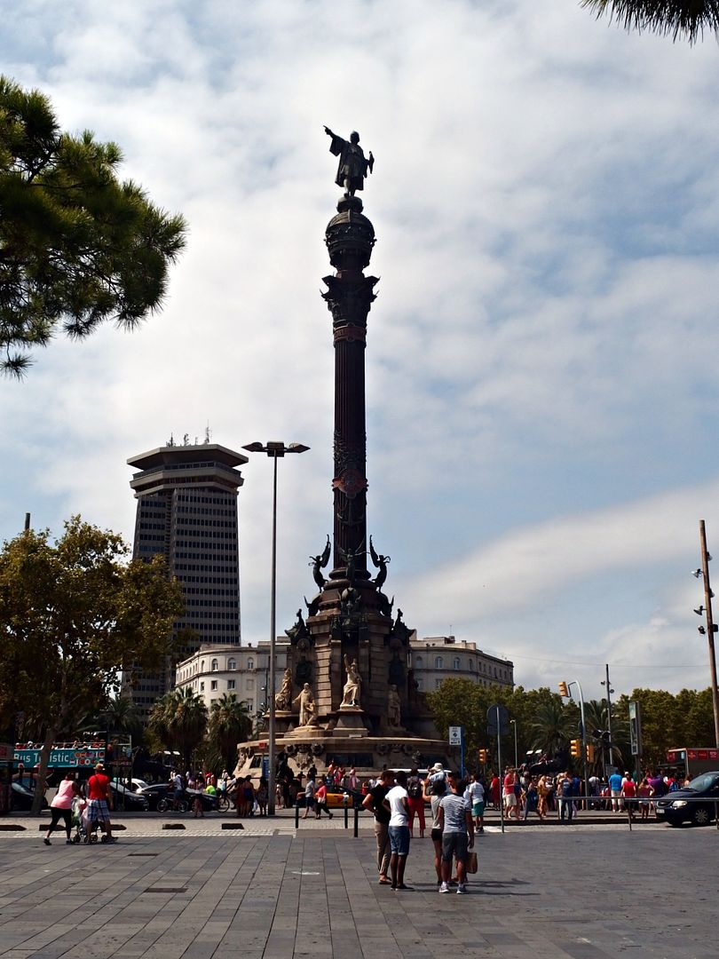 Christopher Columbus Statue Barcelona