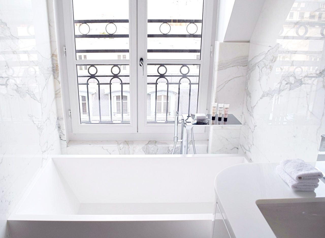 Bathroom at Suite Palais Royal