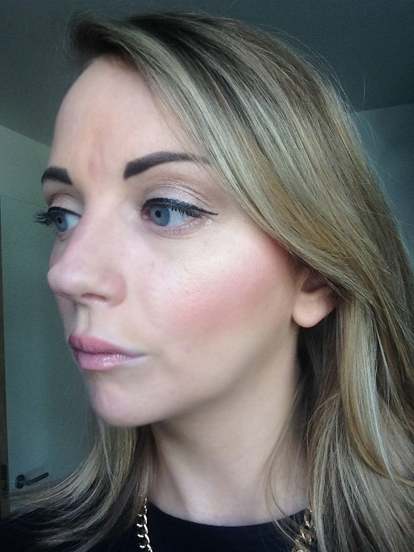 Illamasqua Gleam Highlighter
