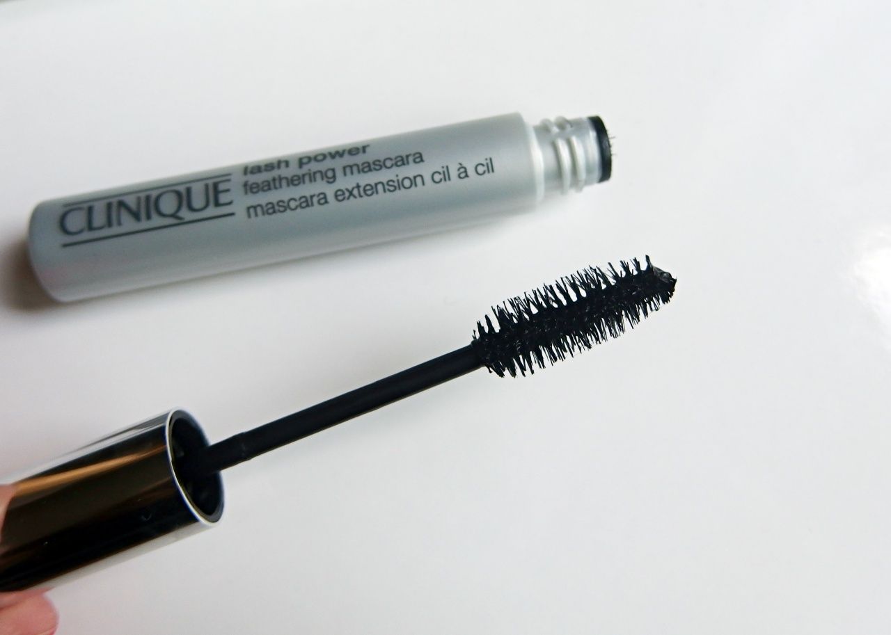 Clinique Lash Power Feathering Mascara Review