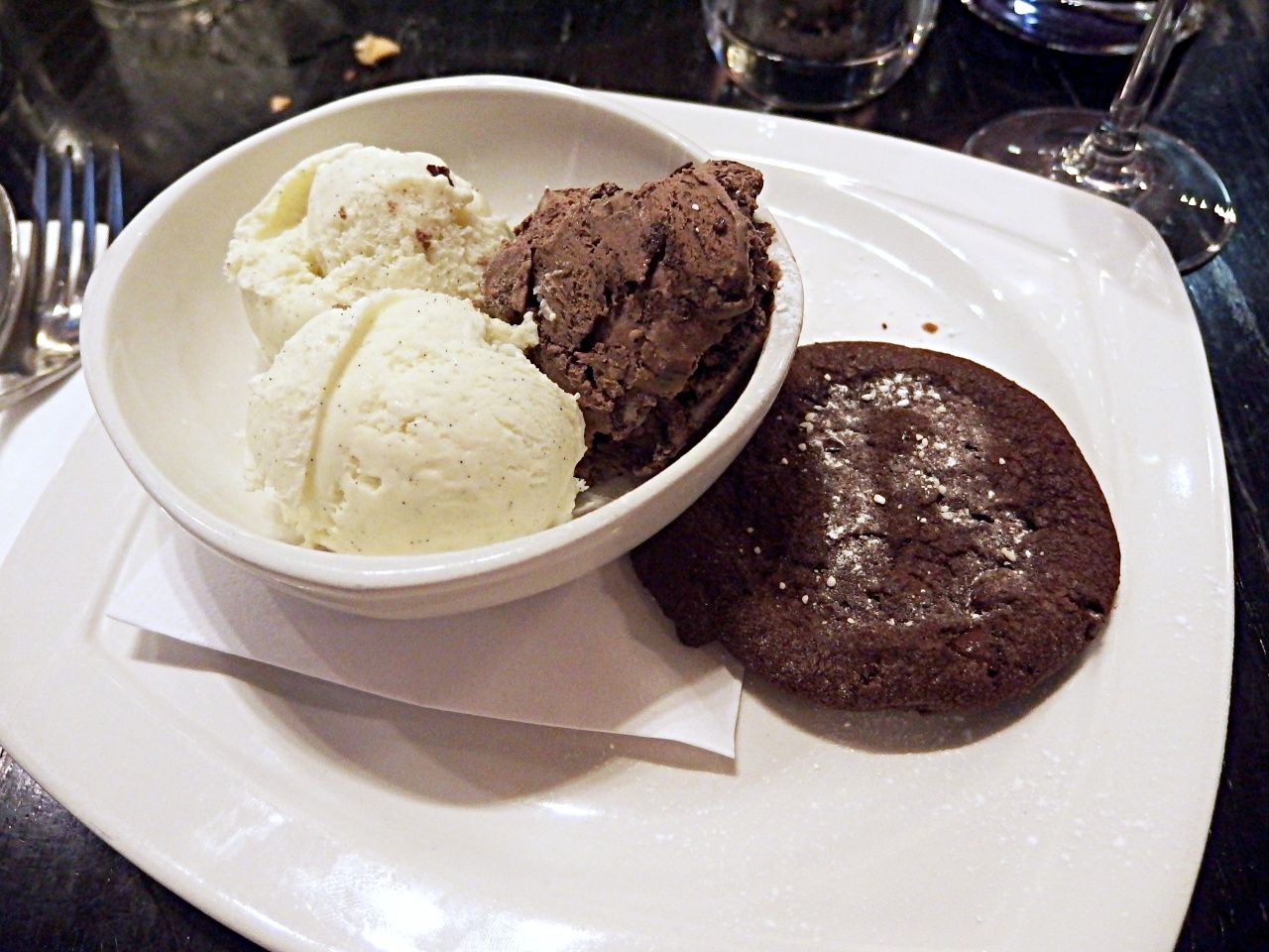 Ice cream and cookie Browns Mayfair